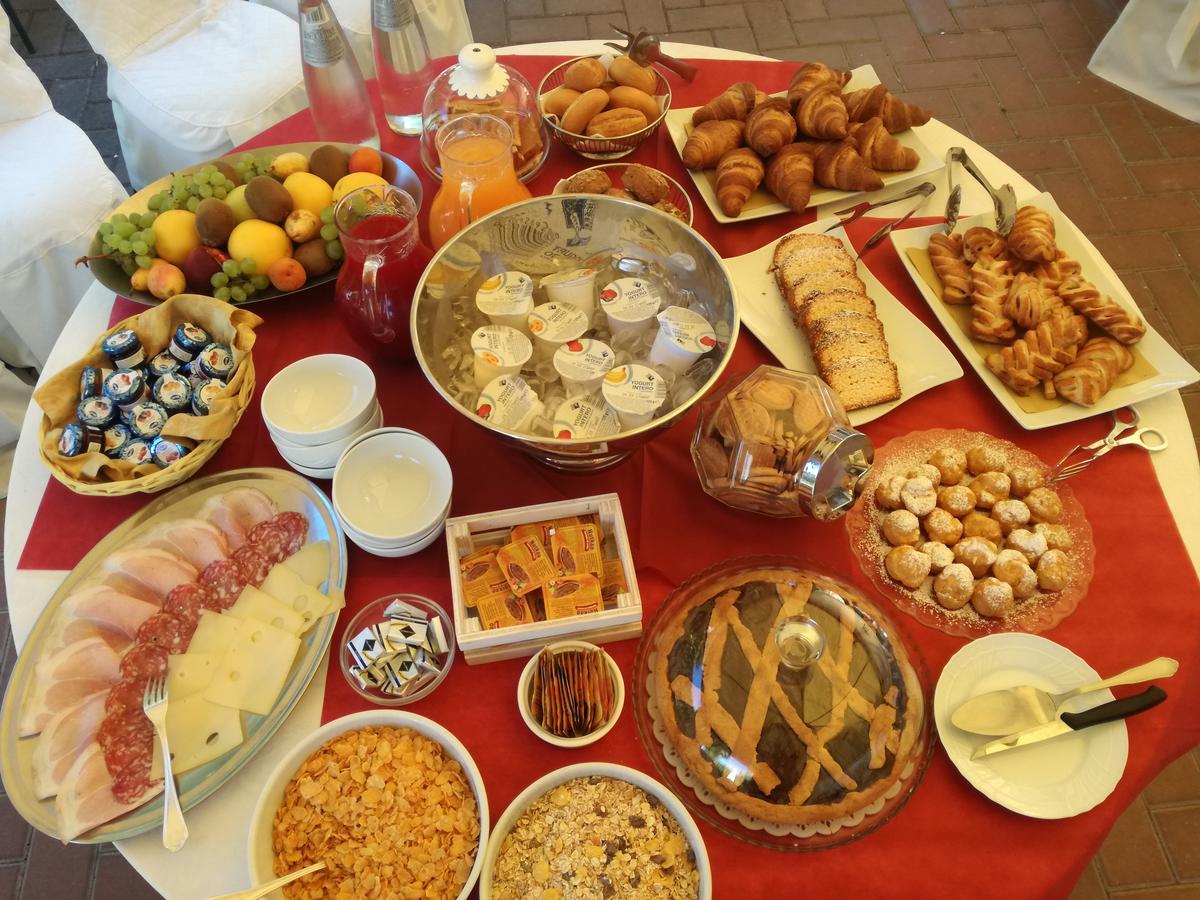 Pugnano Relais Villa Poschi מראה חיצוני תמונה